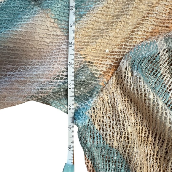 Alfred Dunner Stained Glass
Popcorn Top - Picture 4 of 7